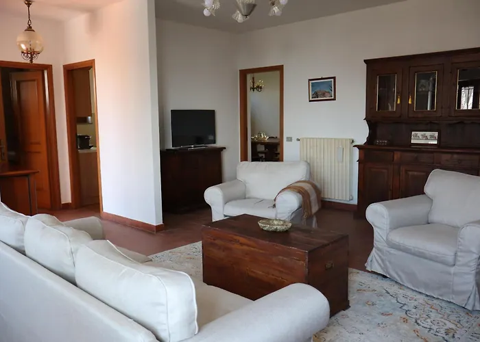 Turona Green Retreat